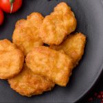 Nuggets de frango caseiros na Air Fryer