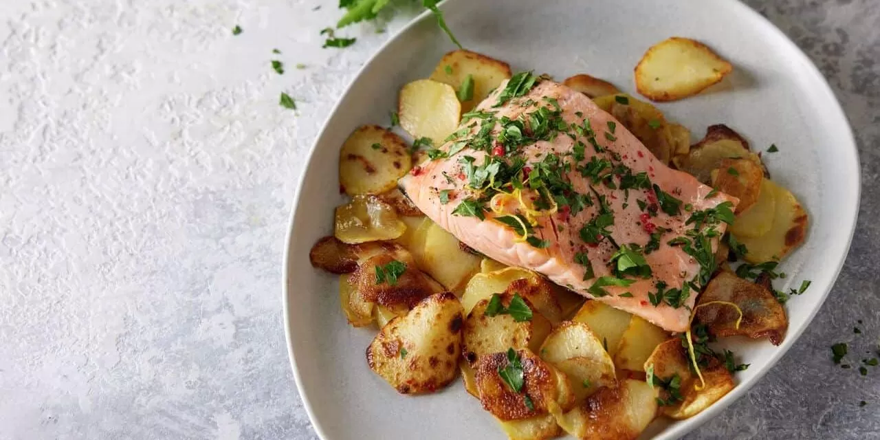 Salmão com Batata na Air Fryer