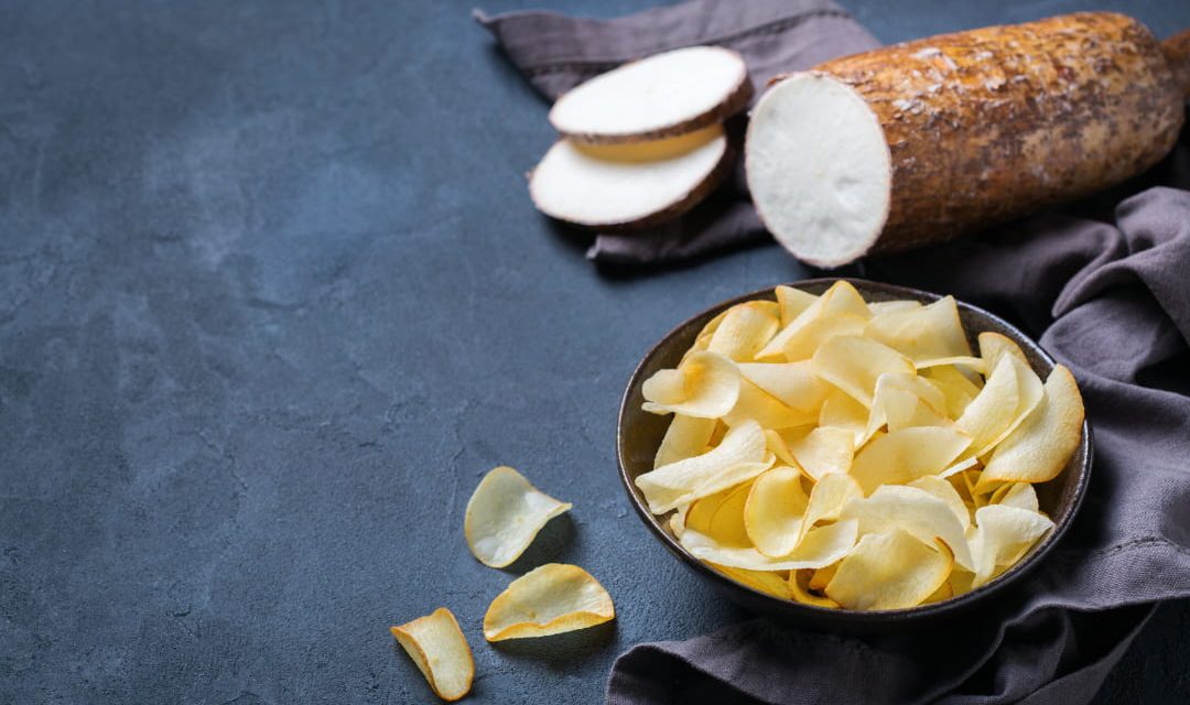 Chips de Mandioca na air fryer