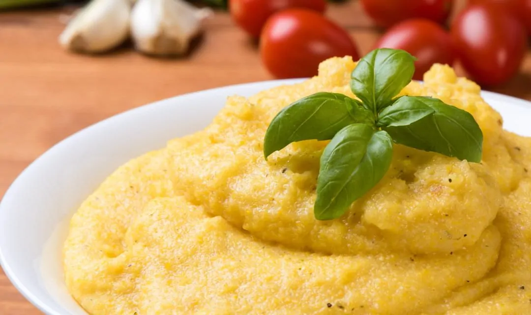 Polenta Cremosa na Panela de Pressão Elétrica