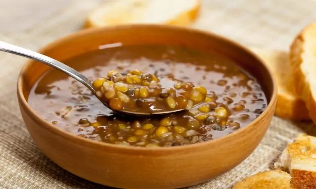 Sopa de Lentilha na Panela de Pressão Elétrica