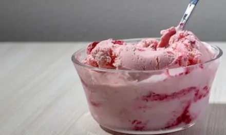 Sorvete de Banana e Morango no Liquidificador