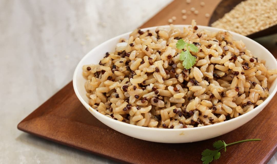 Como fazer arroz integral na panela de arroz