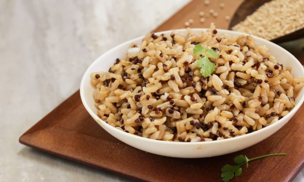 Como fazer arroz integral na panela de arroz