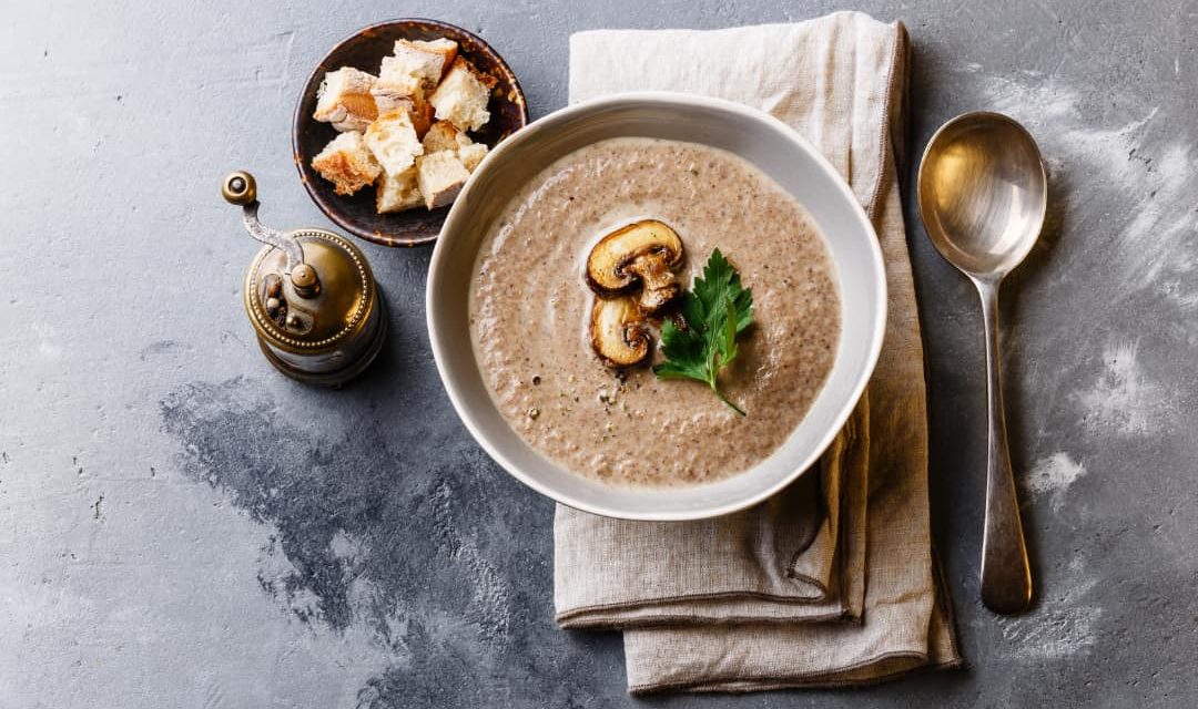 Sopa de Cogumelos na Panela de Pressão Elétrica