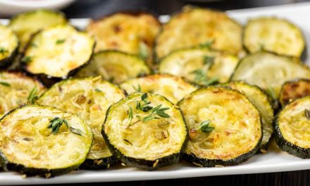 Chips de abobrinha na airfryer