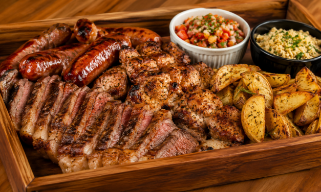 Churrasco com batatas rústicas